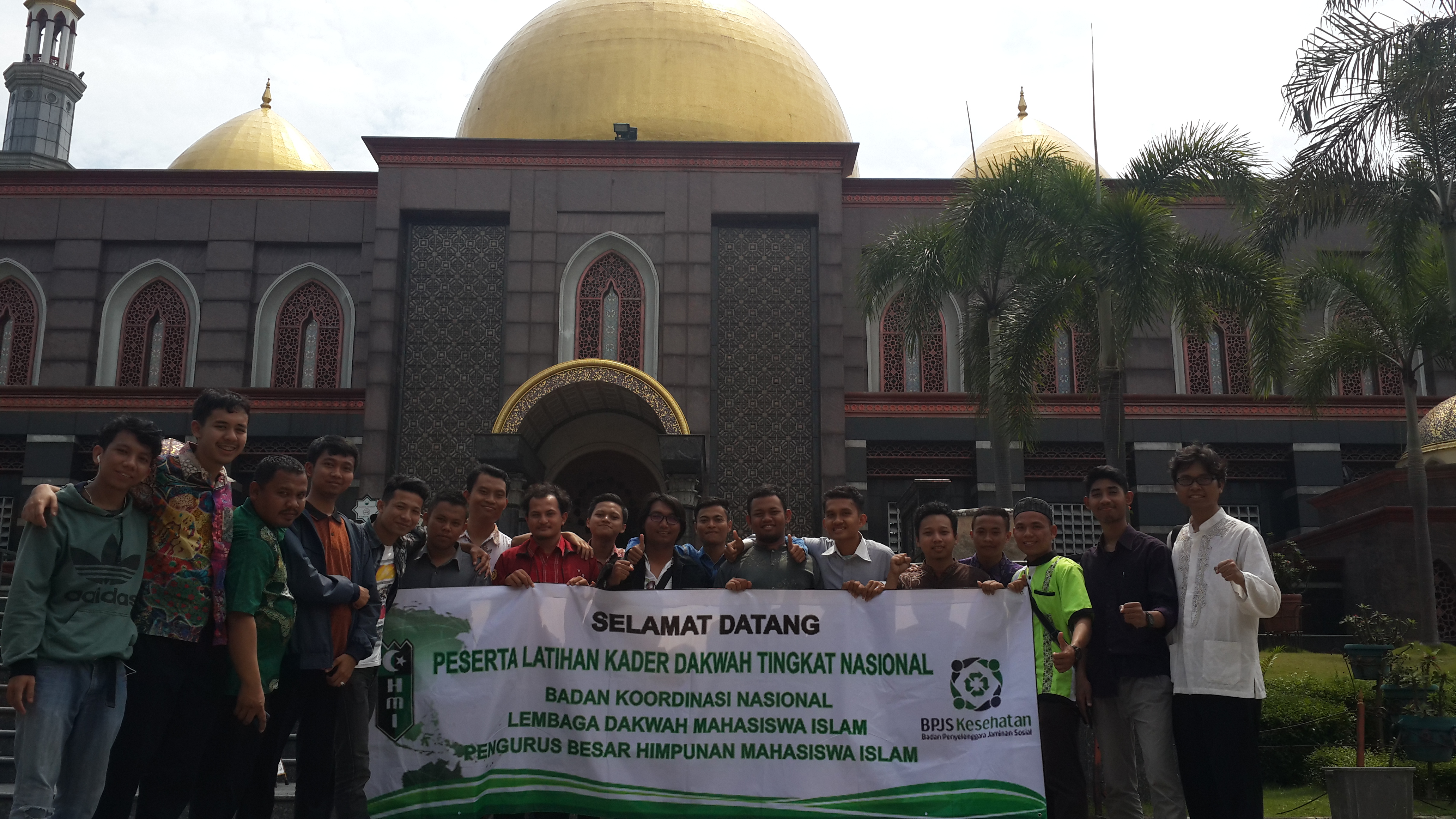 TANTANGAN PARTAI POLITIK ISLAM INDONESIA DALAM MENGHADAPI REALITAS
